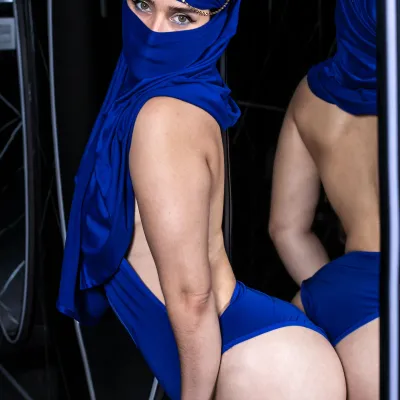Dressed only with blue lingerie and desire to be a look 💙