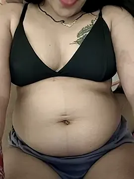 Hot_pooja2