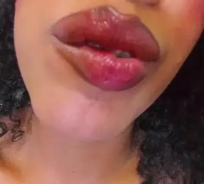 Evaalux