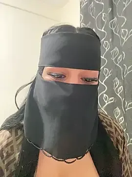 mari_layali