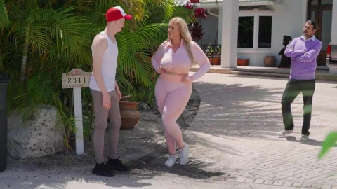 Reality Kings: Jimmy Humps The Hot Blond MILF