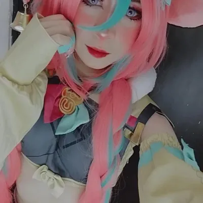 Varesa Cosplay 🍡